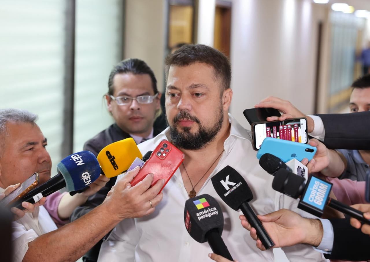 Mafia de los Pagarés: Soroka apunta a ministros de la Corte y pide explicaciones